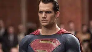 Henry Cavill pilotera un robot dans un nouveau projet Amazon après Superman et The Witcher