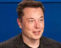 Elon Musk recrute « des rebelles » pour travailler gratuitement plus de 80 heures par semaine